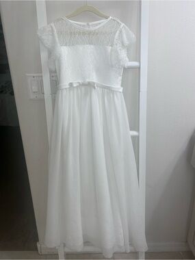 Girls communion White Lace Dress size 8-9Y